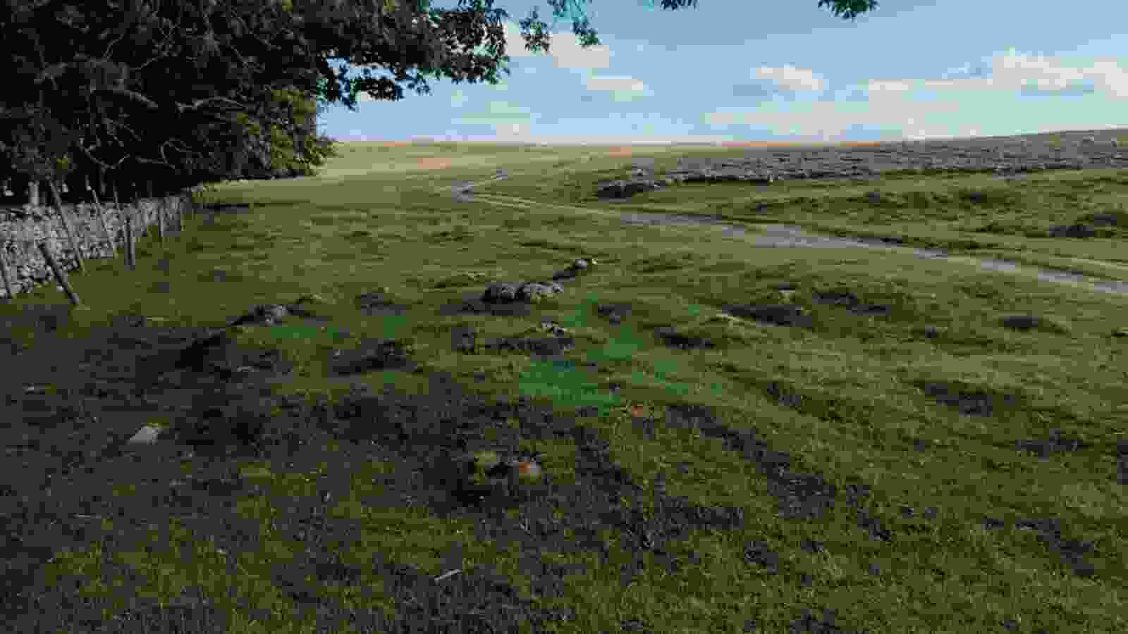 20220825_kalmott_cairn_circle3