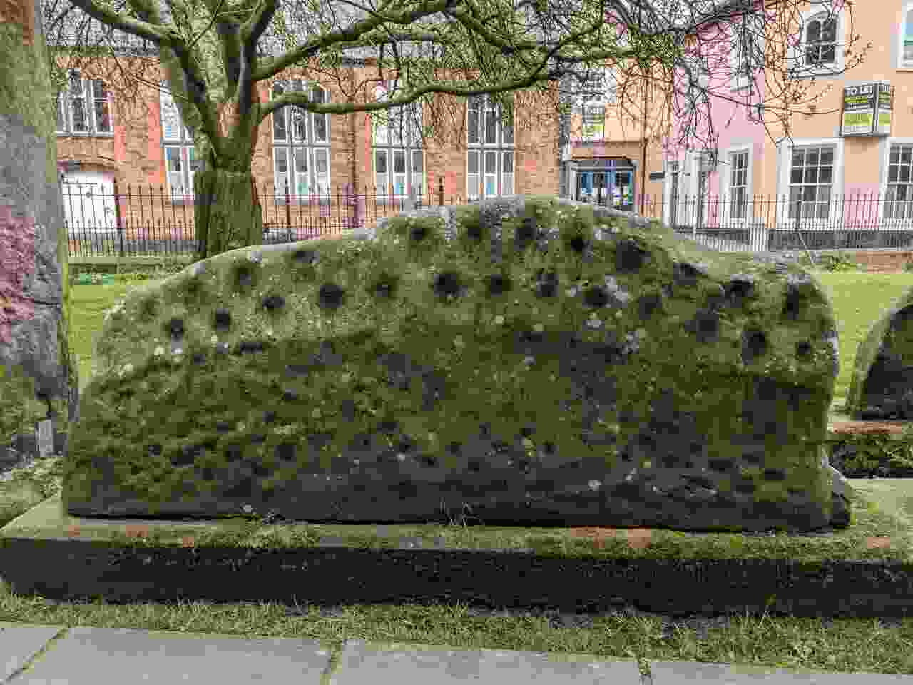 giants_grave_2