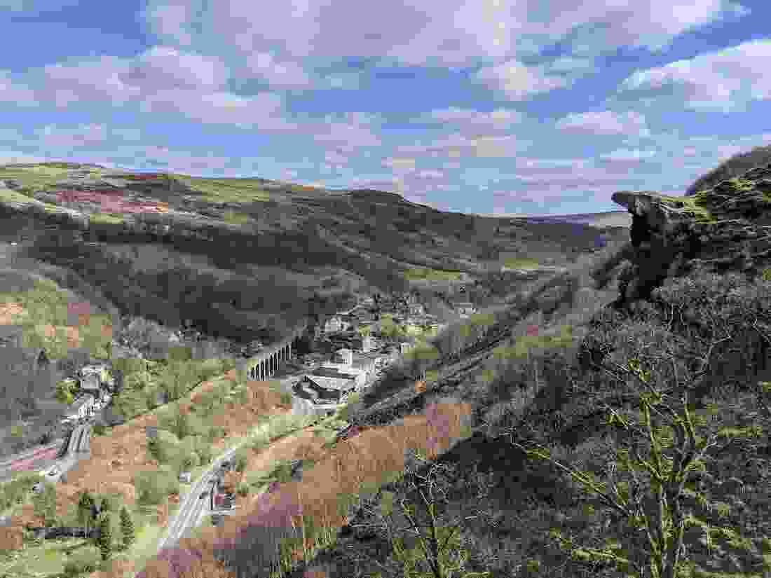 eagles_crag_1